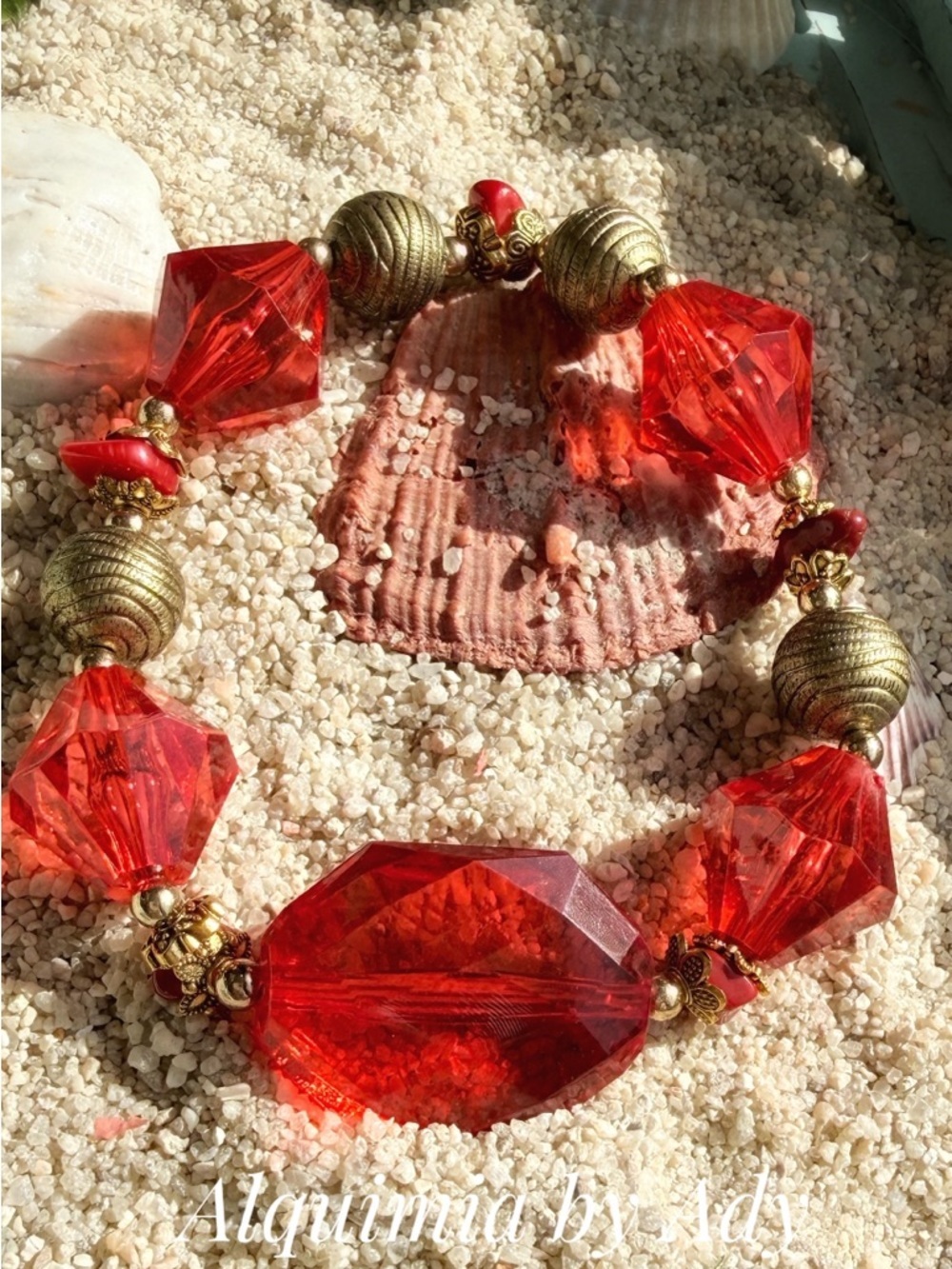 Coral 🪸 Red Beaded Bracelet with gold acrylic Accents